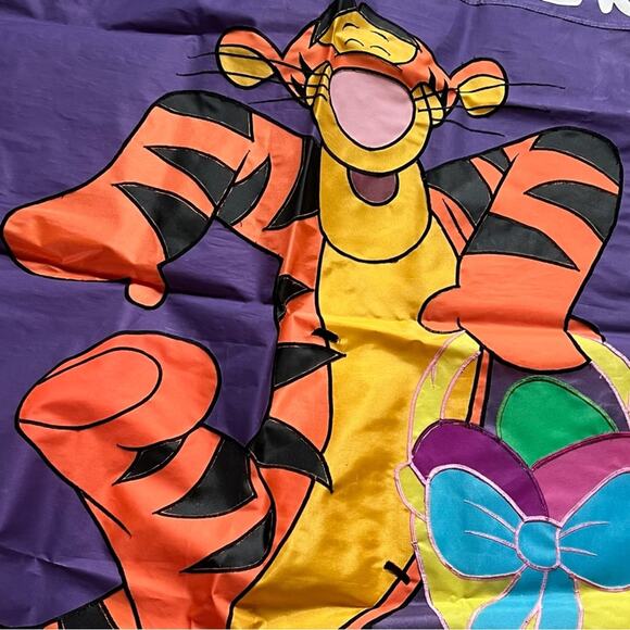 Disney Pooh 100 Acre Collection Tigger Happy Easter 90s Flag - Picture 3 of 4